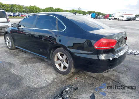 2012 Volkswagen Passat 2.5L Se из США, поврежденный, VIN 1VWBH7A38CC083714